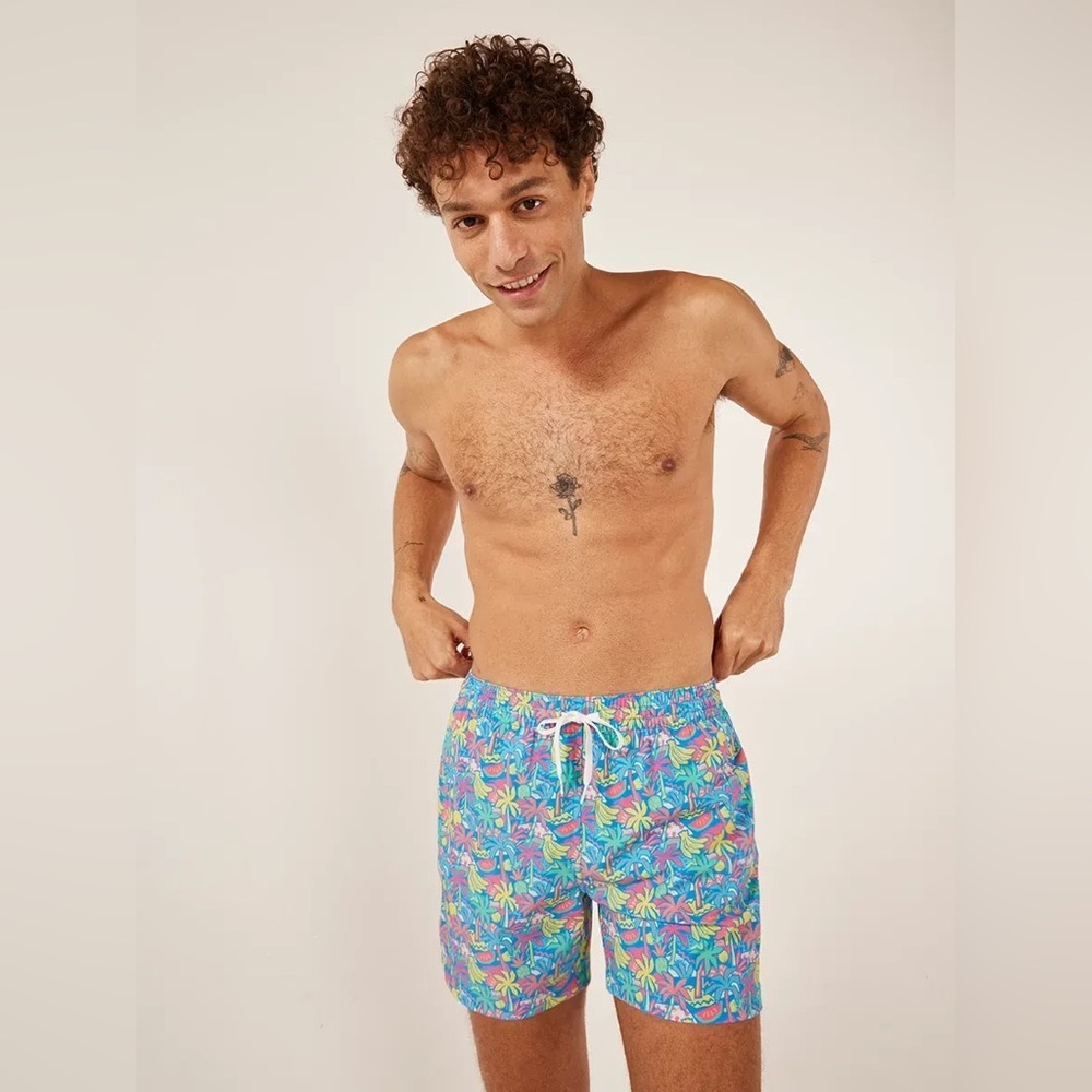 Chubbies Classic Swim Trunk Tropical Bunches Size Medium 5.5 inches NWT